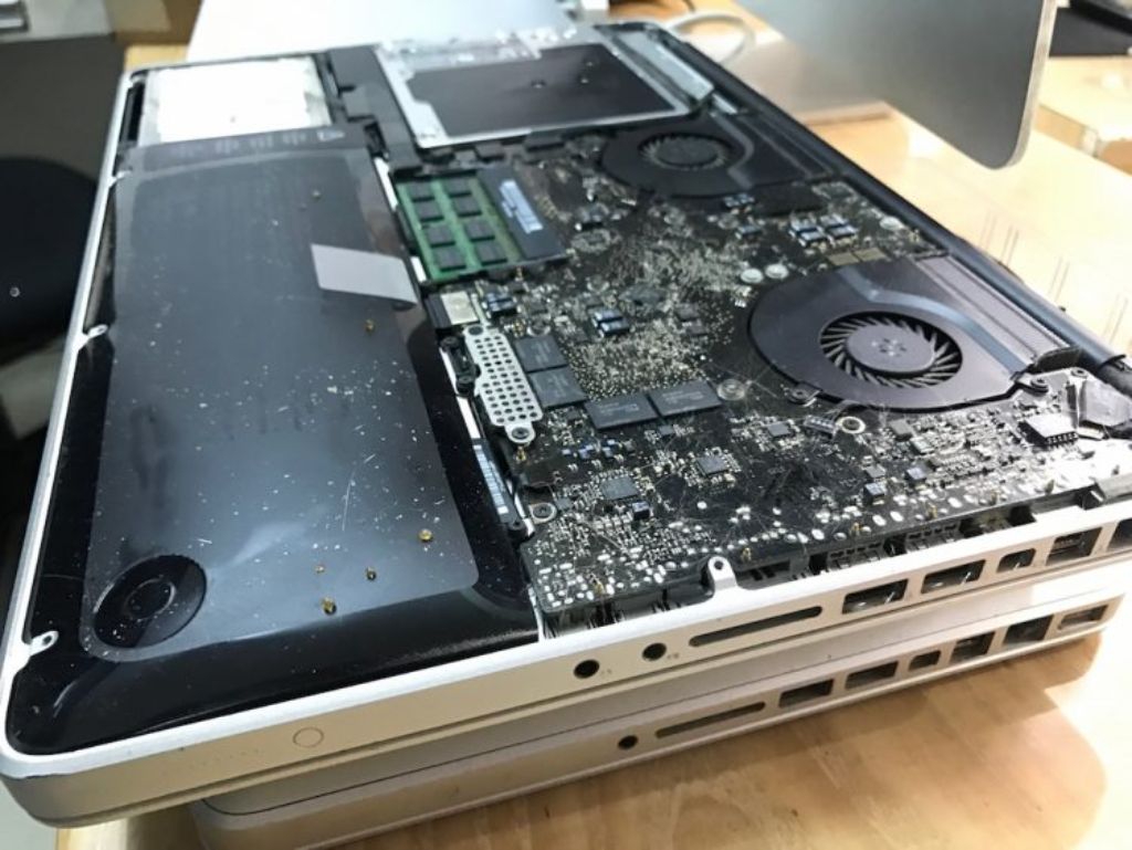 Hệ thống sửa chữa thay thế Macbook giá tốt