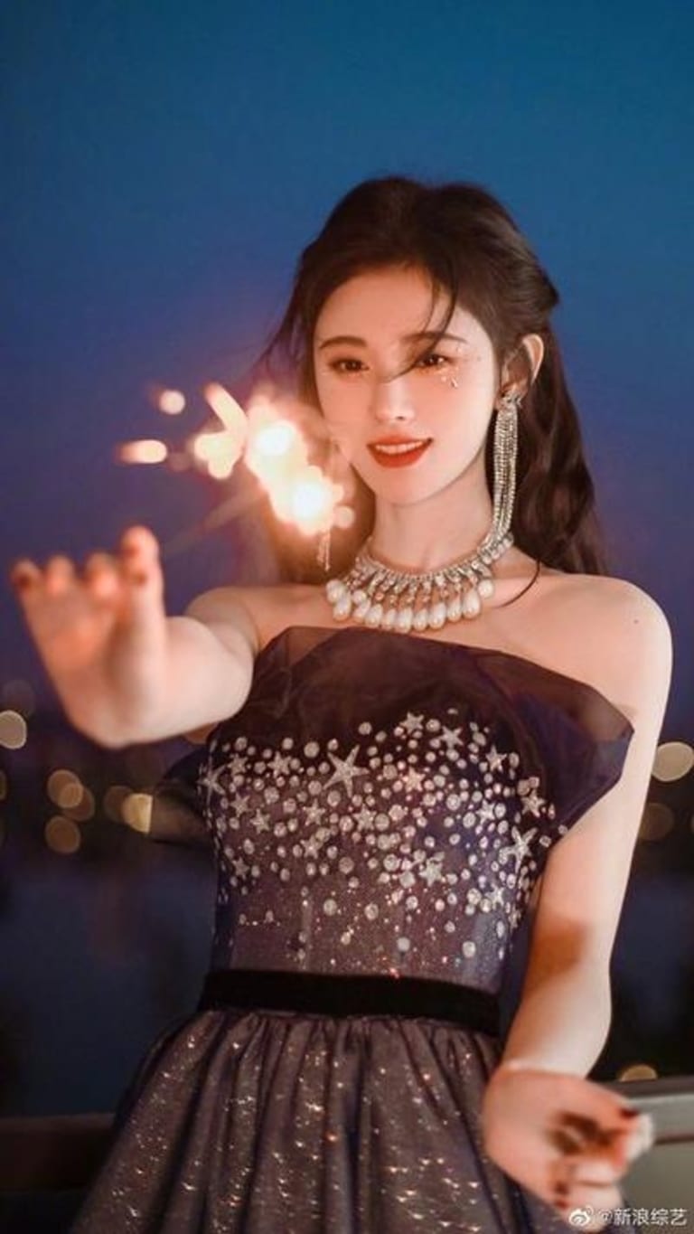 Pháo bông sẽ giúp màn đêm trong ngày sinh nhật của bạn trông rực rỡ hơn