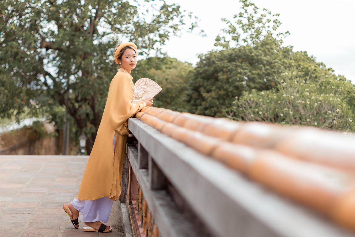 Giá dịch vụ thuê chụp ảnh áo dài ở Huế bao nhiêu