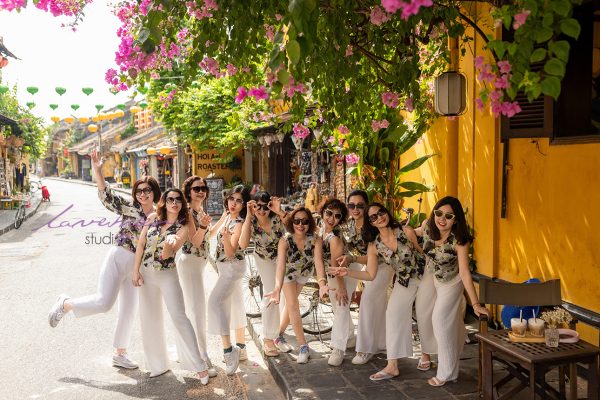 Studio chụp hình tết nhóm tại Sài Gòn