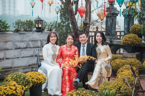 Chụp ảnh gia đình 4 người đẹp và ấn tượng