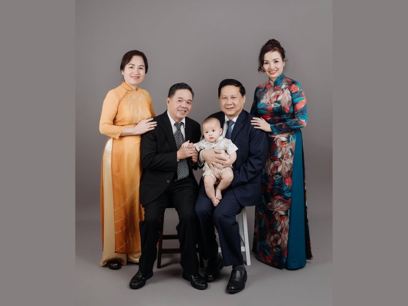 Địa Điểm Chụp Ảnh Tết Gia Đình 5 Người Năm 2025 Tại Hà Nội Địa Điểm Chụp Ảnh Tết Gia Đình 5 Người Năm 2025 Tại Hà Nội