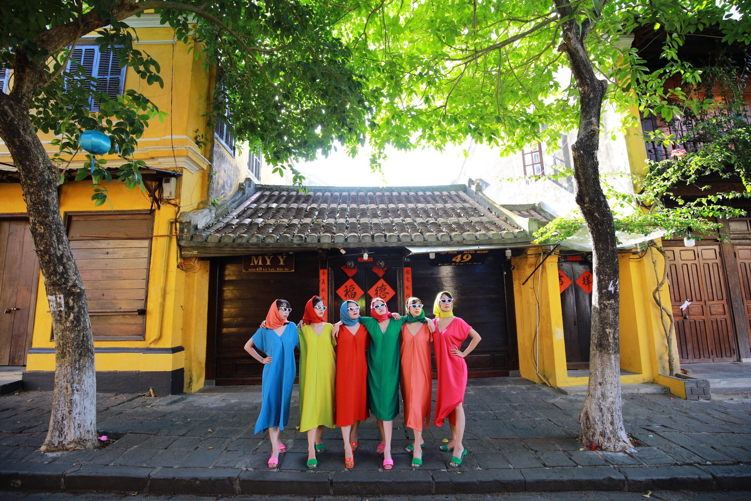 Studio chụp hình tết nhóm tại Sài Gòn