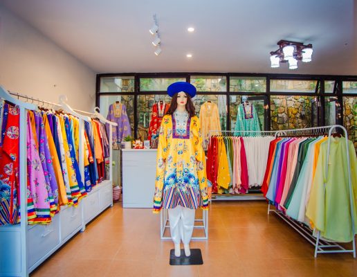 Cho thuê cổ phục ở Huế giá bao nhiêu tiền