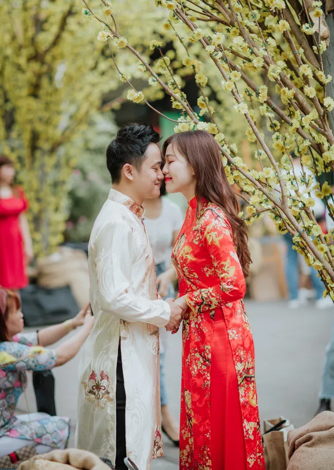 Chụp ảnh nghệ thuật tết cho cặp đôi Chụp ảnh nghệ thuật tết cho cặp đôi