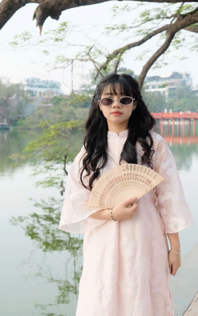 Chụp ảnh áo dài Tết 2025 tại Hà Nội khu vực Hồ Hoàn Kiếm Chụp ảnh áo dài Tết 2025 tại Hà Nội khu vực Hồ Hoàn Kiếm