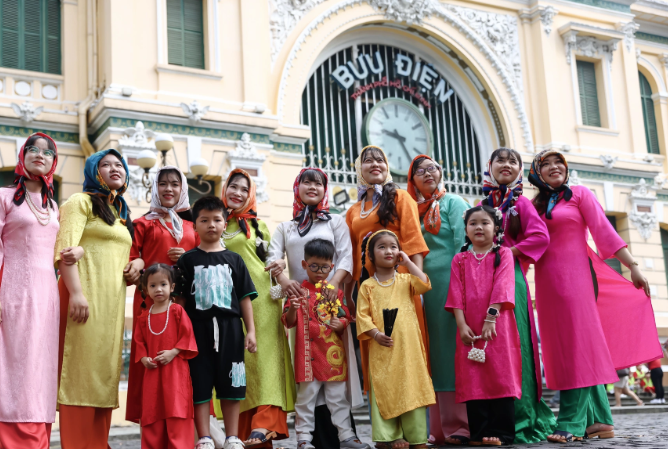 Những địa điểm chụp hình Tết ở quận 1 năm 2025 Những địa điểm chụp hình Tết ở quận 1 năm 2025