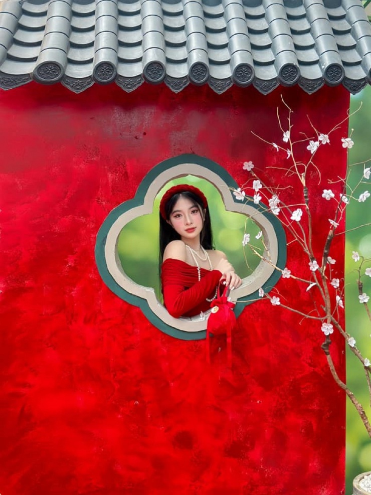 Điểm danh 10 dịch vụ chụp hình Tết giá rẻ tại TP.HCM Xuân Ất Tỵ 2025