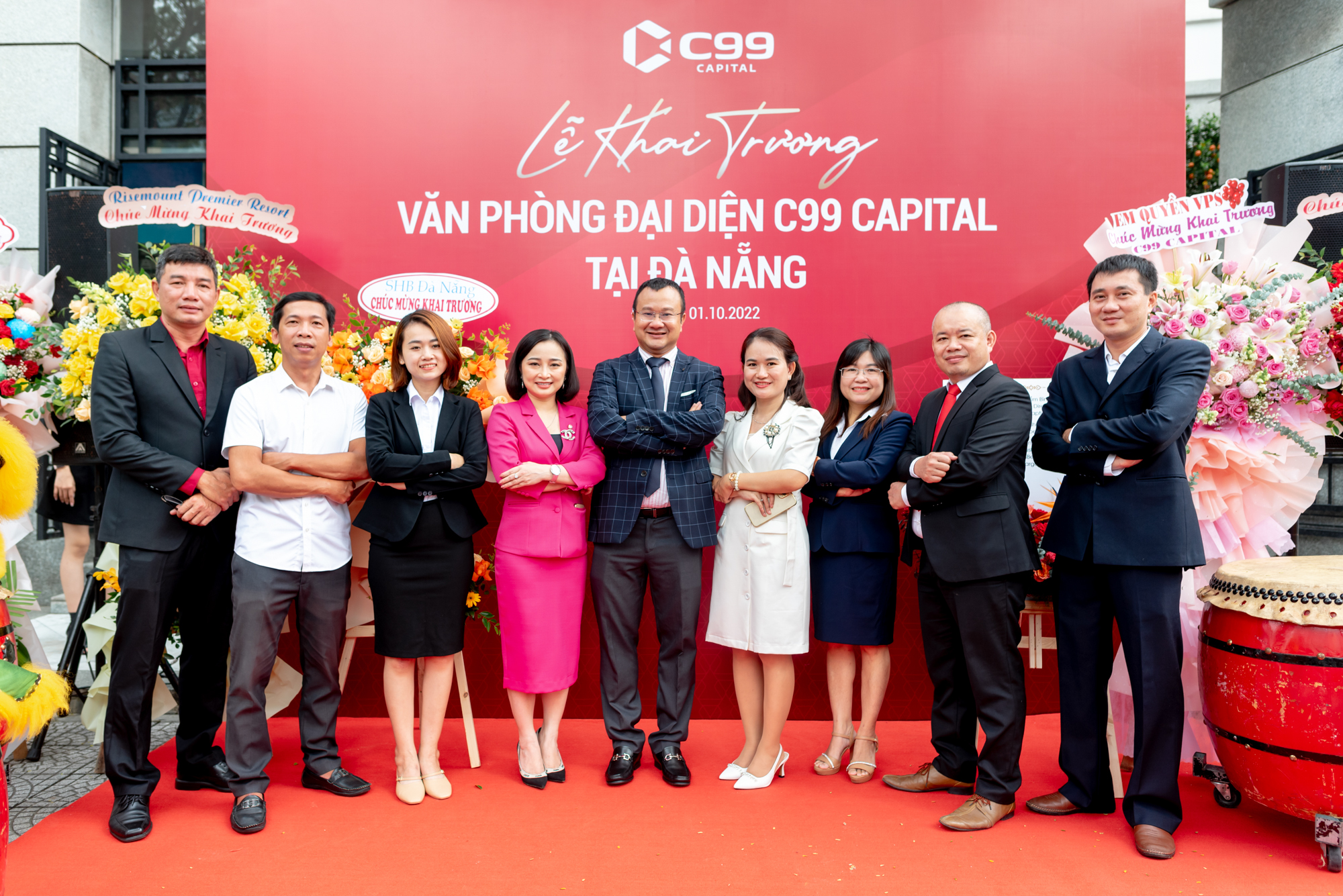 Chuẩn bị background chụp ảnh khai trương như thế nào? Tham khảo 10 điều sau