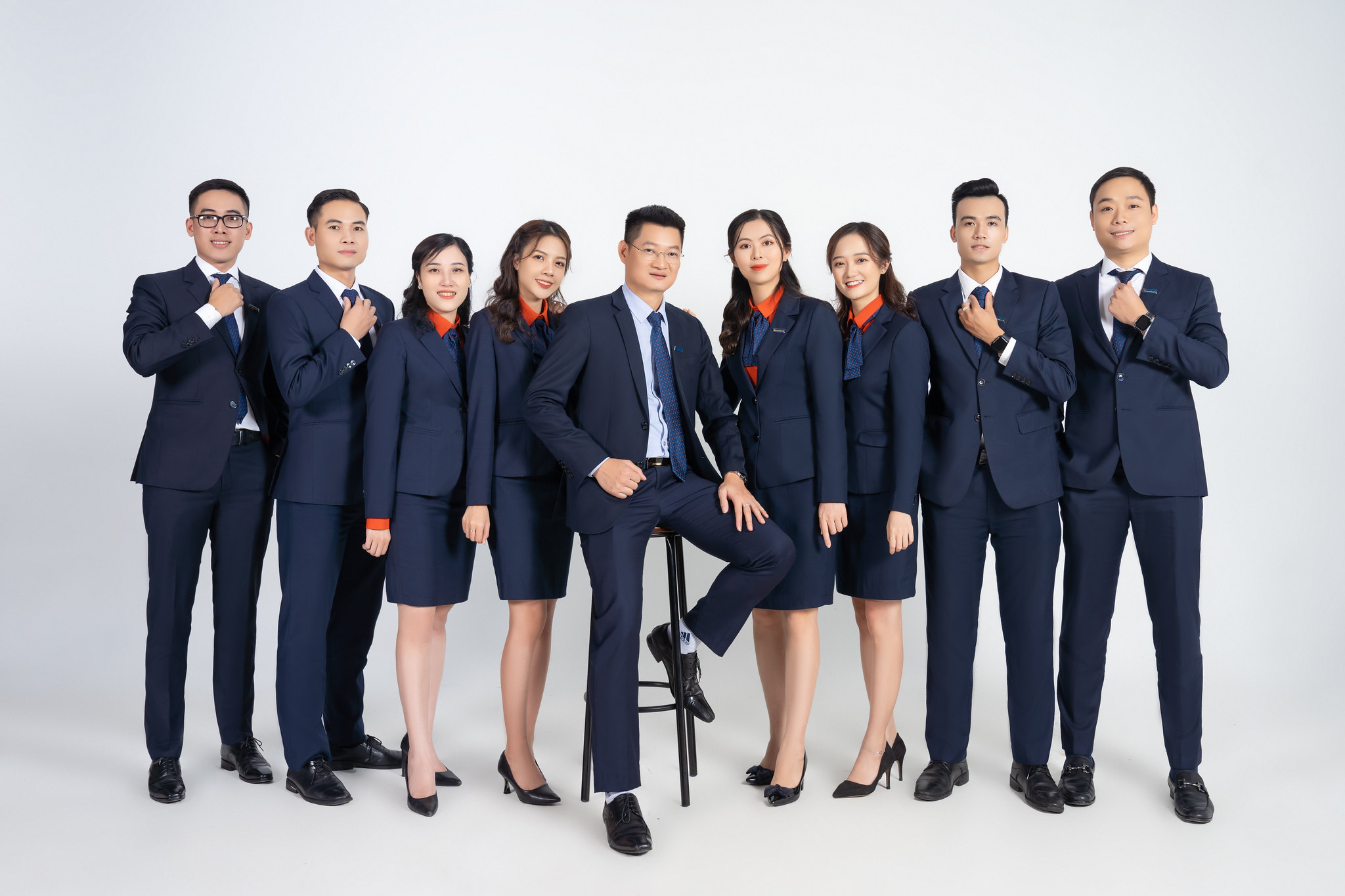 Cách chụp hình công ty nổi bật mang lại sức mạnh to lớn Cách chụp hình công ty nổi bật mang lại sức mạnh to lớn