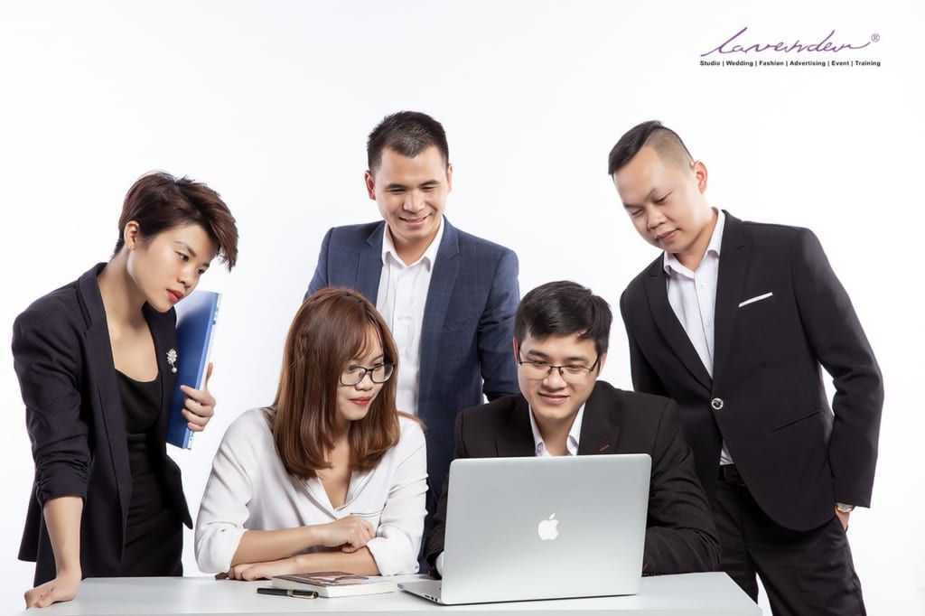 Concept chụp ảnh profile cho doanh nghiệp cực ấn tượng