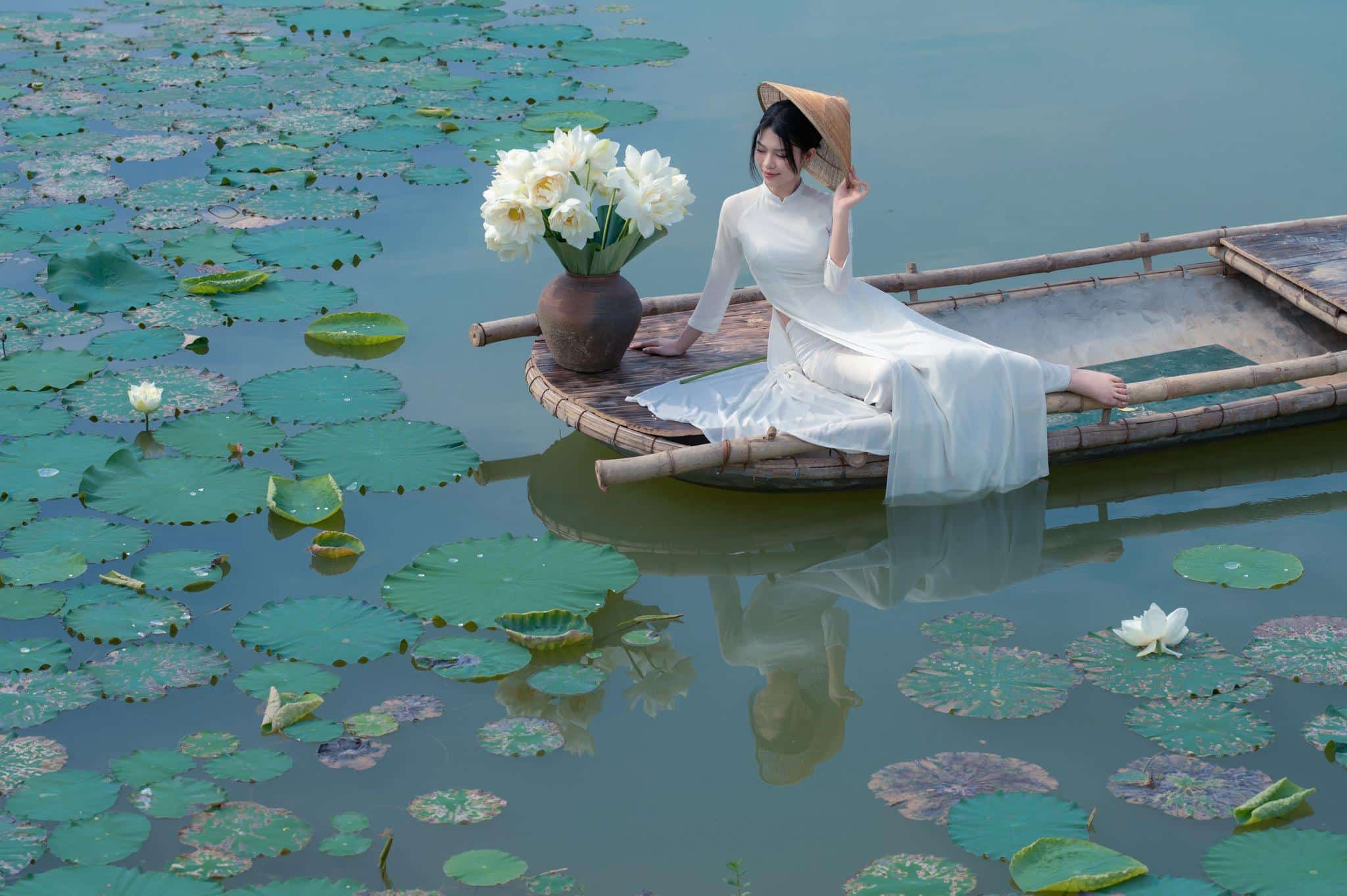 Bắt "trends" chụp ảnh áo dài siêu đẹp năm 2025-2026 Bắt "trends" chụp ảnh áo dài siêu đẹp năm 2025-2026