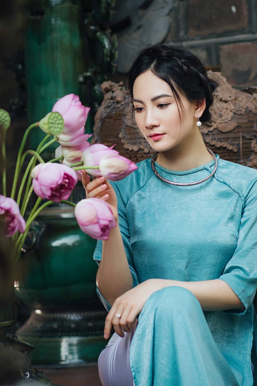 Phong cách chụp hình áo dài: Những ý tưởng độc đáo và nghệ thuật