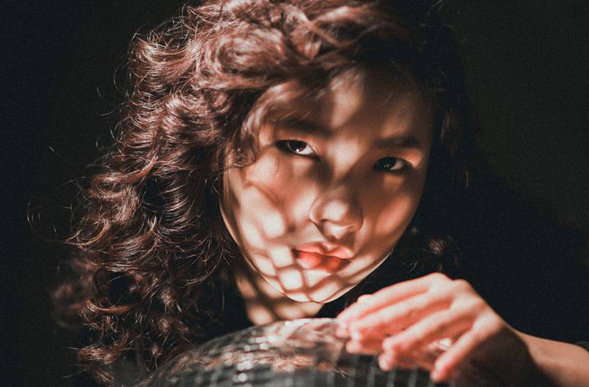 Chụp ảnh nghệ thuật chân dung: Khám phá vẻ đẹp qua ống kính