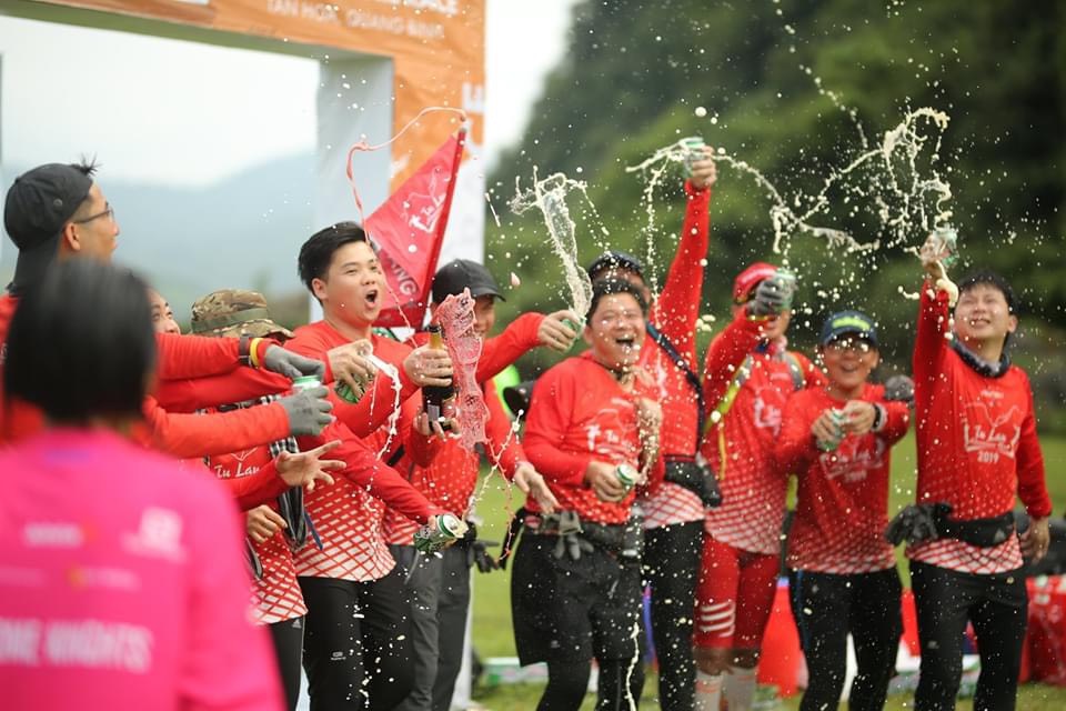 Tại sao doanh nghiệp nên chụp ảnh teambuilding? Tại sao doanh nghiệp nên chụp ảnh teambuilding?