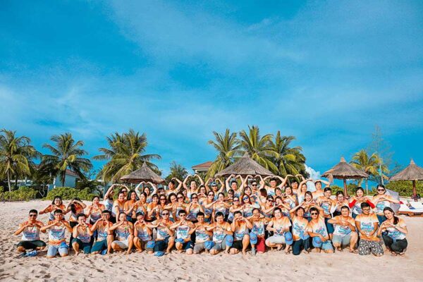 10 studio chụp hình teambuilding tại TP.HCM kèm thông tin chi tiết