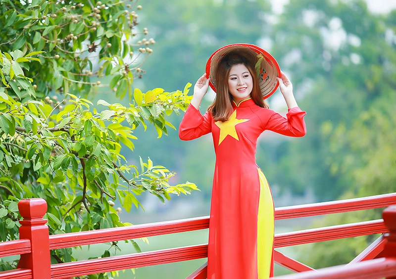 Xúng xính chụp ảnh áo dài quốc khánh 2-9 tại Hà Nội cùng Lavender Studio Xúng xính chụp ảnh áo dài quốc khánh 2-9 tại Hà Nội cùng Lavender Studio