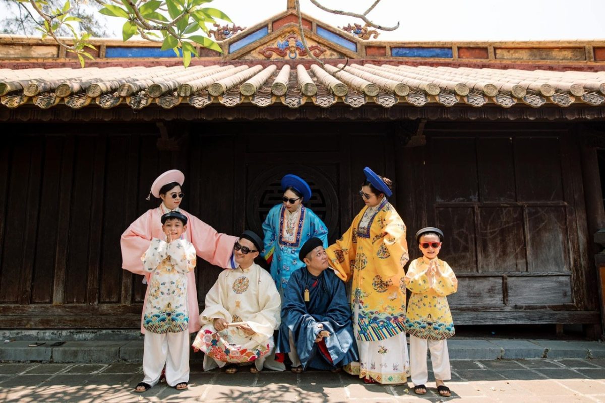 Chi phí dịch vụ ghép ảnh gia đình tại Lavender Studio ở Huế