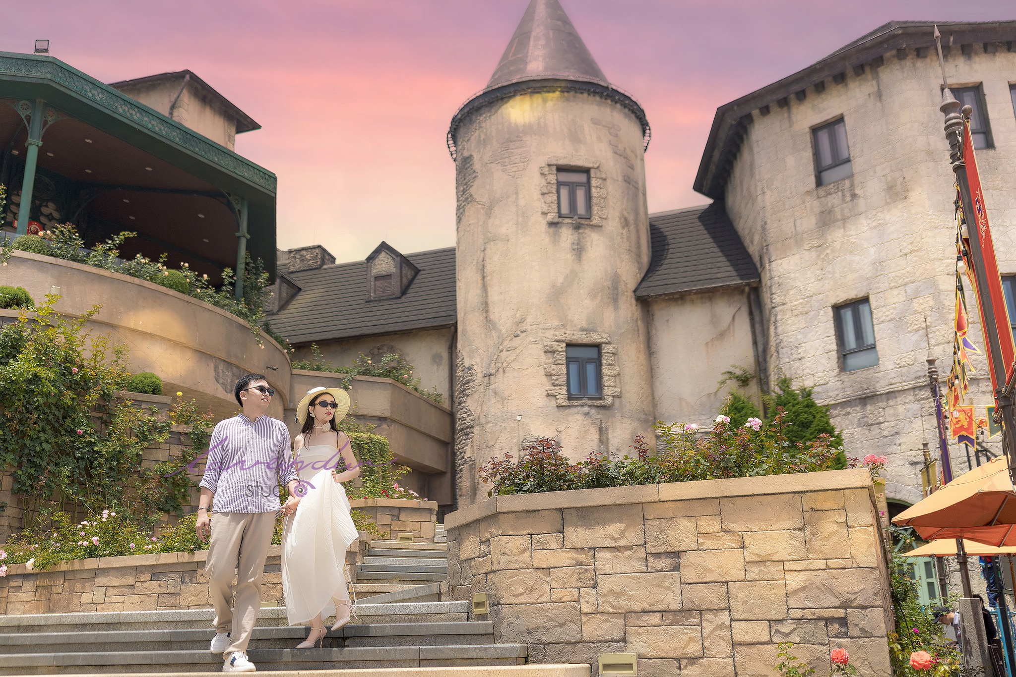 Giới trẻ yêu thích chụp hình couple để ghi dấu hành trình yêu Giới trẻ yêu thích chụp hình couple để ghi dấu hành trình yêu