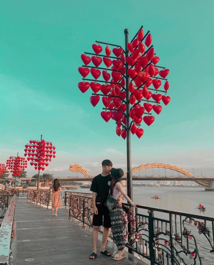 Thời điểm lý tưởng để chụp ảnh cầu hôn ở Đà Nẵng đẹp nhất trong năm Thời điểm lý tưởng để chụp ảnh cầu hôn ở Đà Nẵng đẹp nhất trong năm