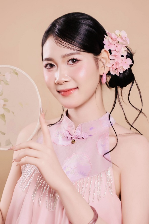 Chụp hình chân dung 2026 cho nữ theo phong cách Hàn Quốc