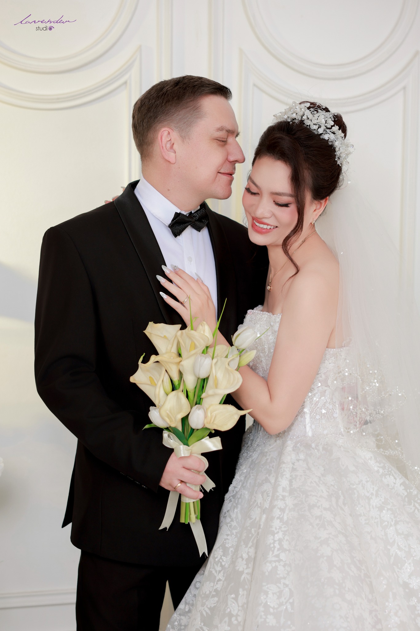 Gửi gắm yêu thương qua ảnh kỷ niệm ngày cưới