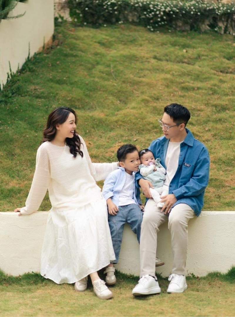Bí quyết chụp ảnh gia đình mùa hè đẹp tự nhiên