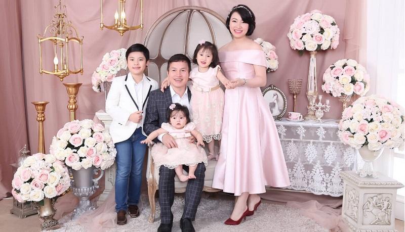 Studio chụp gia đình có em bé uy tín tại TP.HCM (8)