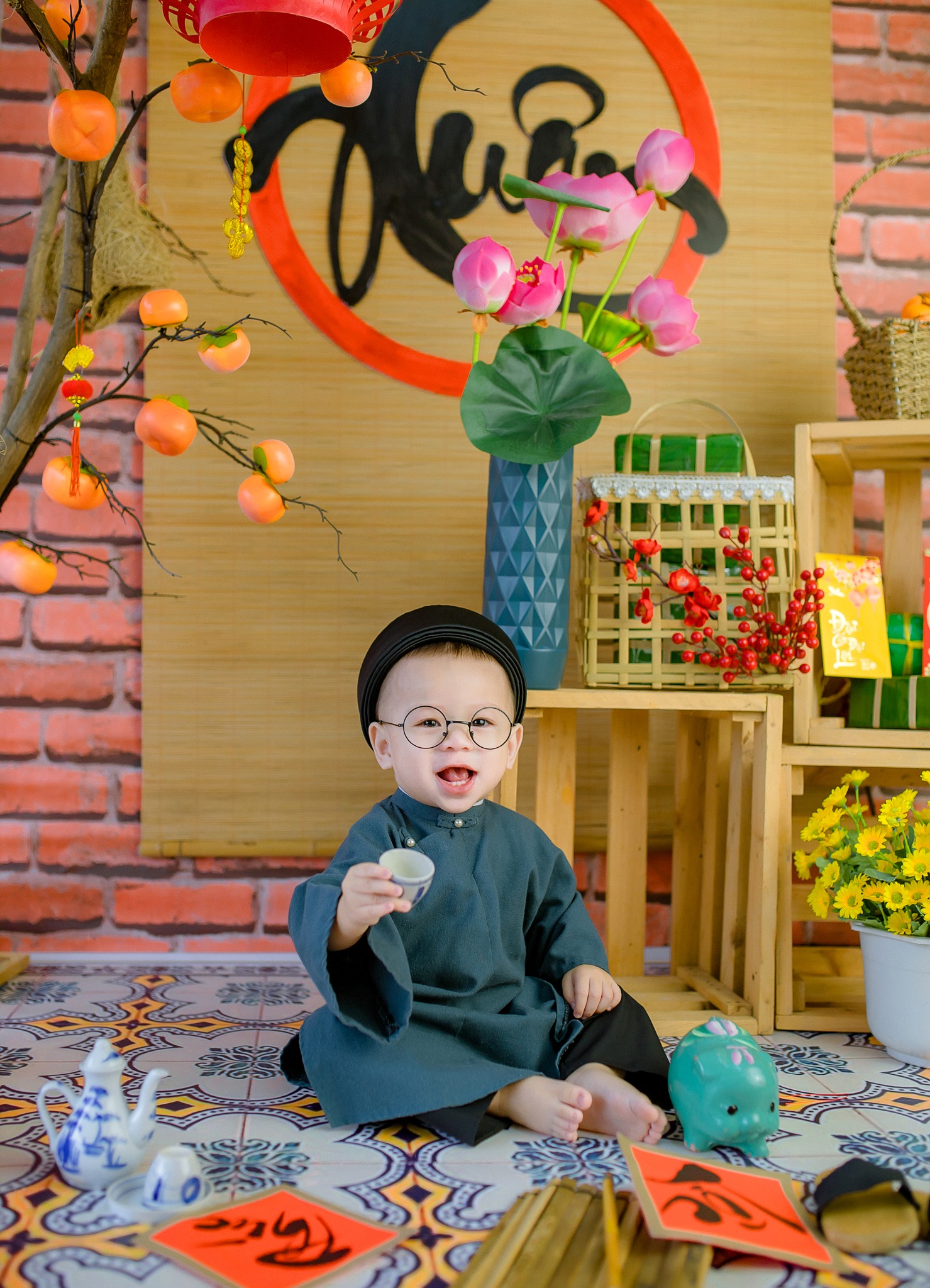 7 concept chụp ảnh áo dài trẻ em ngày Tết (6) 7 concept chụp ảnh áo dài trẻ em ngày Tết (6)